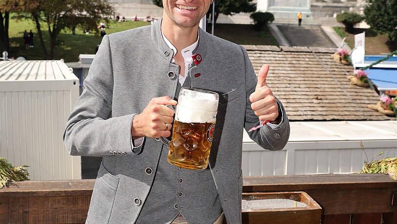 Thomas Müller ist großer Wiesn-Fan. Beim Anstich am 19. September wird er jedoch nicht vor Ort sein. Thomas Müller ist großer Wiesn-Fan. Beim Anstich am 19. September wird er jedoch nicht vor Ort sein.
