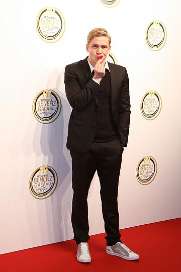 Matthias Schweighöfer bei der Benefiz Gala zugunsten der "McDonald`s Kinderhilfe Stiftung" am 08.11.2013 im Postpalast in München.