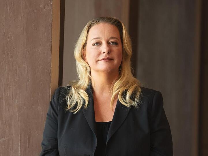 Die künstlerische Leiterin und Geschäftsführerin der Bayreuther Festspiele, Katharina Wagner, ist längerfristig krank.