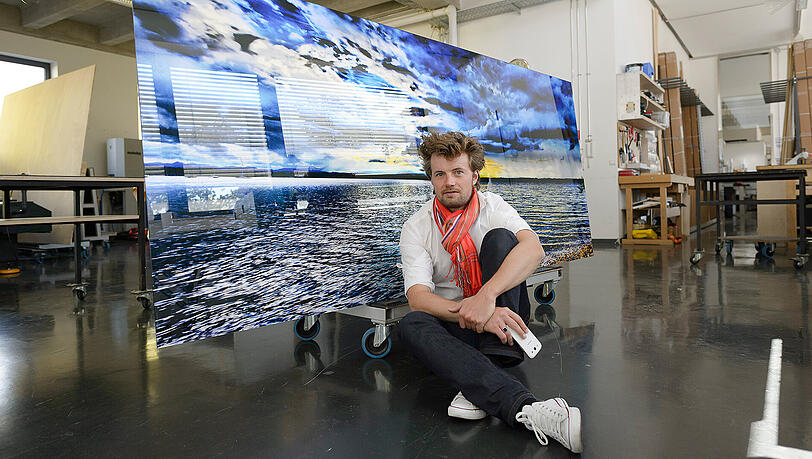 Michael von Hassel in seinem Foto- und Druckstudio in Obersendling. Michael von Hassel in seinem Foto- und Druckstudio in Obersendling.