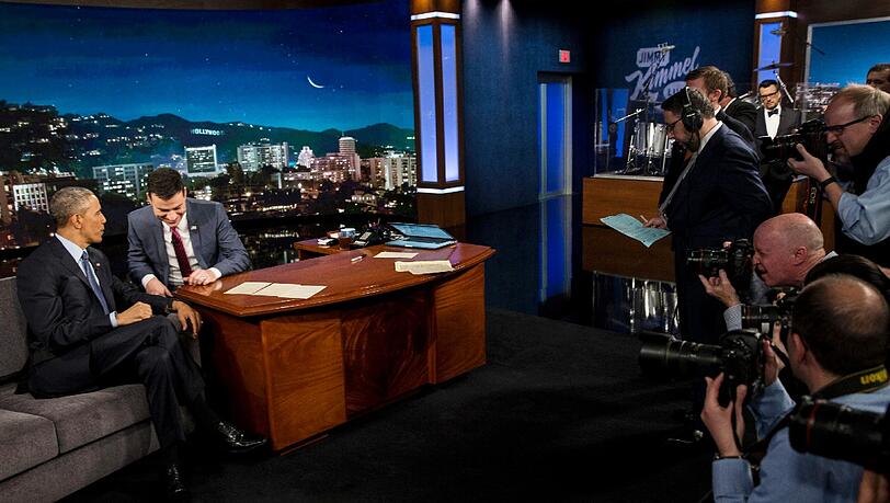 Obama zu Gast bei Talkmaster Jimmy Kimmel. Obama zu Gast bei Talkmaster Jimmy Kimmel.