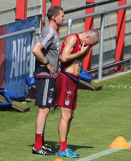 Bei über 30 Grad: Hier schuften die Bayern-Stars am Dienstagmorgen für die Saisonvorbereitung.