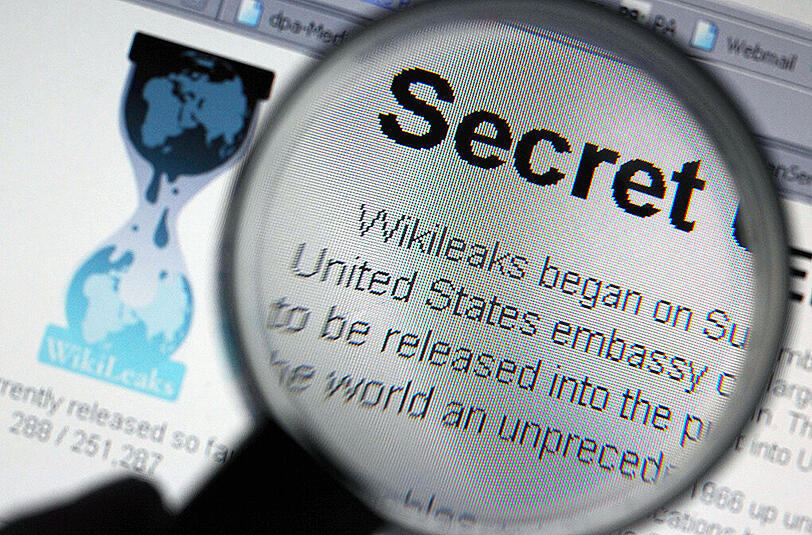 Die Enthüllungsplattform Wikileaks hat private E-mails von CIA-Chef Brennan veröffentlicht.
