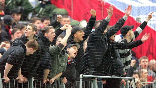 Nach dem Desaster in Frankfurt herrscht Alarmstufe Rot.