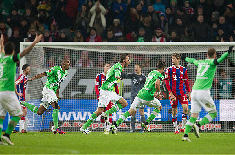 Erlebten beim letzten Ausflug nach Wolfsburg eine heftige Pleite: Die Bayern zum Rückrundenauftakt in der Volkswagen-Arena.