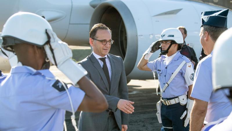 Begrüßung am Flughafen: Heiko Maas kommt in Salvador da Bahia in Brasilien an. Begrüßung am Flughafen: Heiko Maas kommt in Salvador da Bahia in Brasilien an.