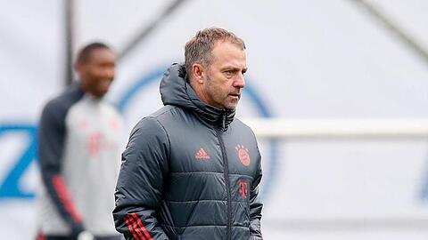 Wird einige seiner Stammspieler schonen: Bayern-Trainer Hansi Flick.