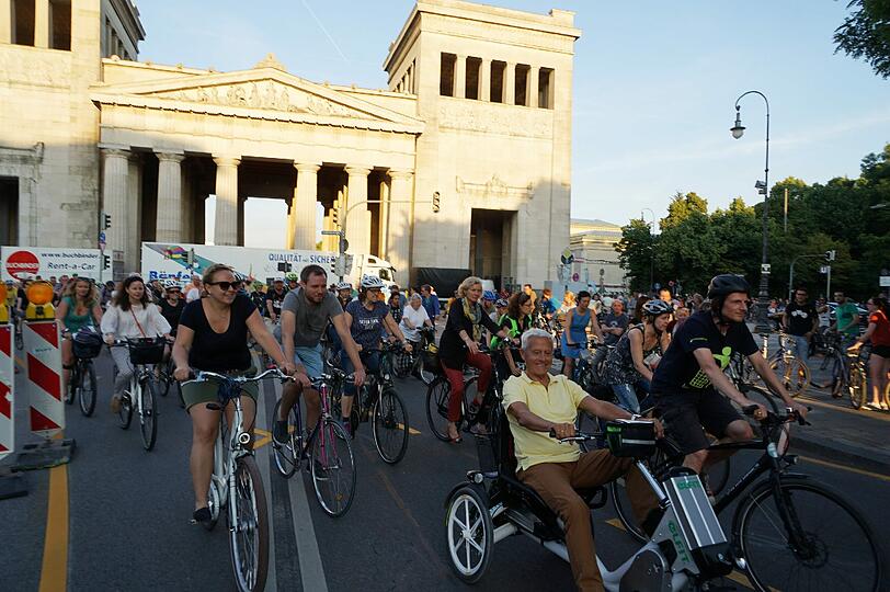 Über 16.000 Münchner waren bei der siebten Radlnacht dabei. Die Bilder.