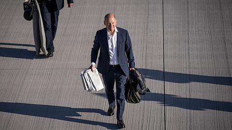 Bundeskanzler Olaf Scholz (SPD) reist zusammen mit Macron und Draghi in die Ukraine. (Symbolfoto)