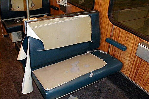 Vandalismus in Bus und Bahn: Der MVV enstand 2009 ein Schaden  von 1,93 Millionen Euro