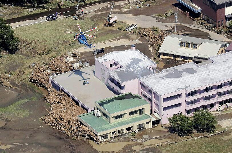 Luftaufnahme des Altersheims in Iwaizumi, in dem mehrere Menschen ums Leben kamen. Foto: Yomiuri Shimbun