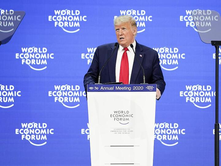 Donald Trump pricht beim Weltwirtschaftsforum in Davos.
