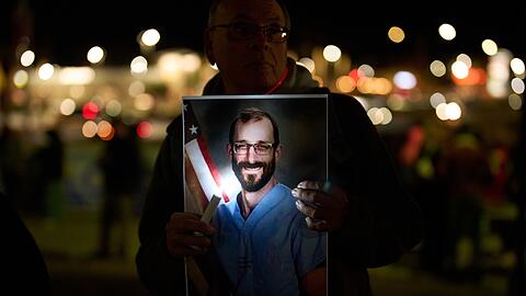 Alex Pretti wurde durch Sch&uuml;sse von Bundesbeamten get&ouml;tet. (Archivbild)