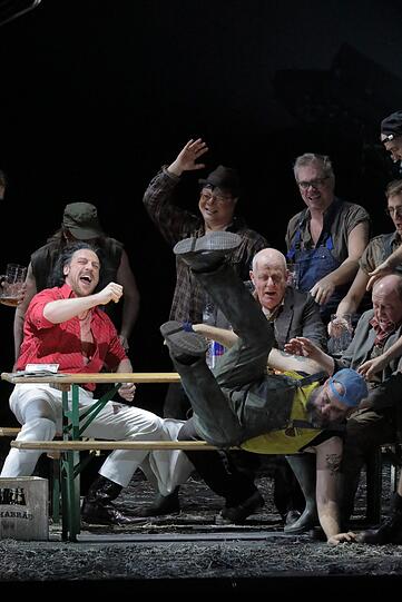 "Die verkaufte Braut" im Nationaltheater.