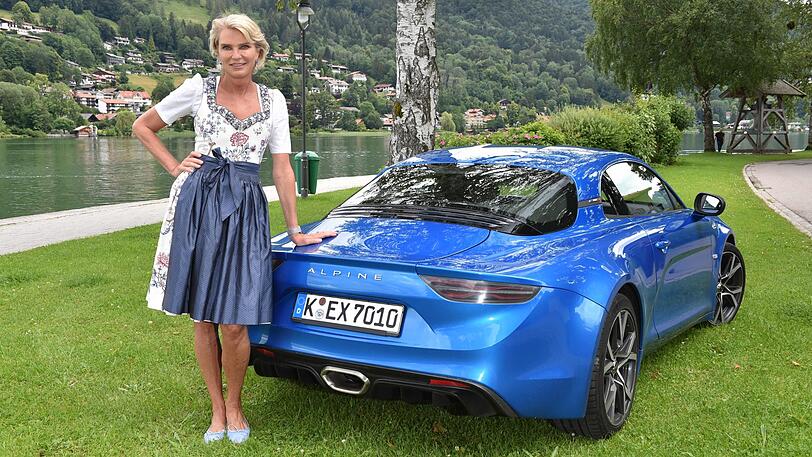 Stephanie Gräfin von Pfuel war ebenfalls mit am Start. Und das obwohl sie mitten in den Vorbereitungen für den neuen Familien-Erlebnis-Park "Dinoland" auf ihrem Schloss Tüssling steckt.