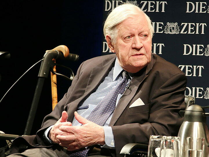 Helmut Schmidt bei einer Veranstaltung der "Zeit"