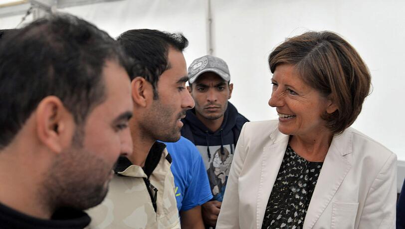 Die rheinland-pfälzische Ministerpräsidentin Malu Dreyer fordert, dass sowohl Flüchtlinge als auch Bürger von der Zuwanderung profitieren.
