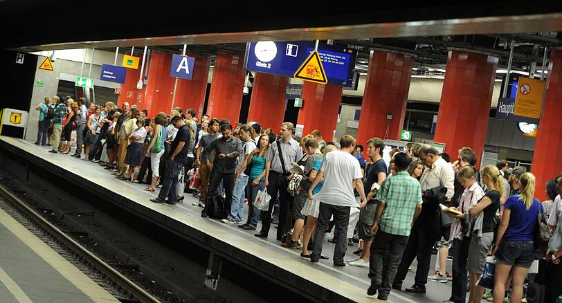 Für zwei Stunden war die Stammstrecke dort komplett gesperrt.
