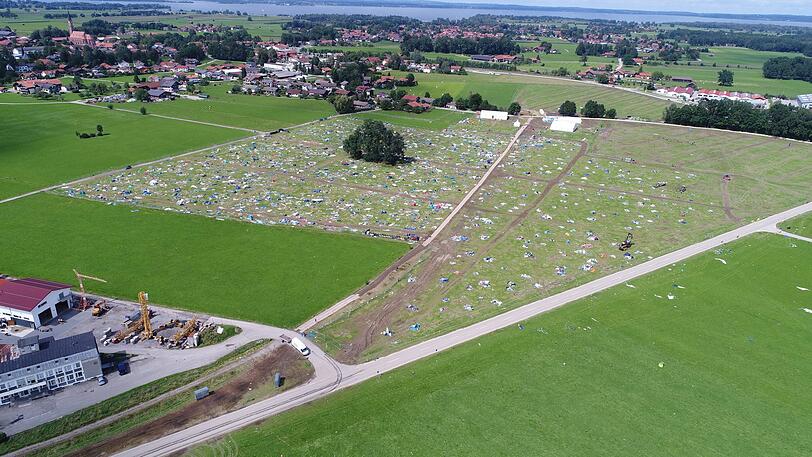 Unwetter-Chaos beim Chiemsee Summer 2017. Die Bilder.
