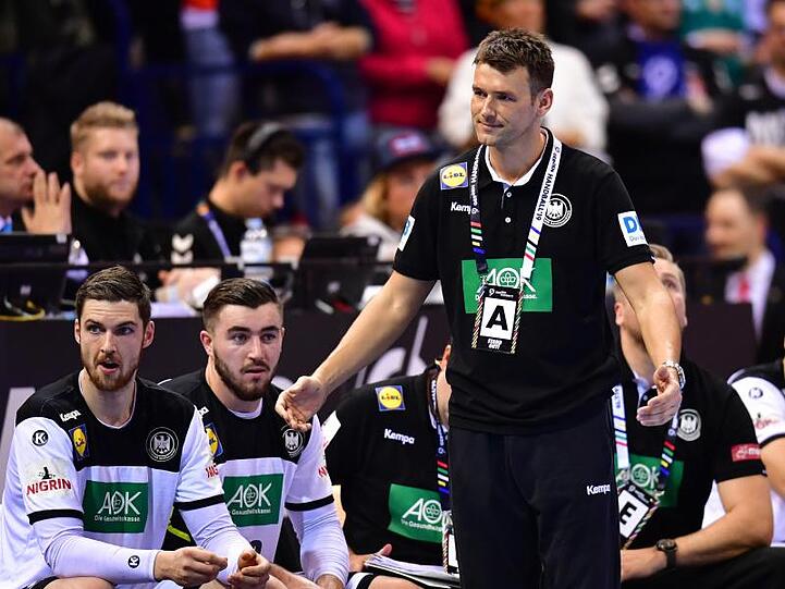 Bundestrainer Christian Prokop hofft auf eine EM-Medaille mit dem DHB-Team.