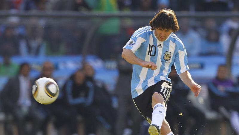 Argentiniens Superstar Lionel Messis Spitzname ist "der Floh". Argentiniens Superstar Lionel Messis Spitzname ist "der Floh".
