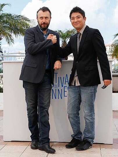 Direktor Frederic Cavaye und Direktor Chang