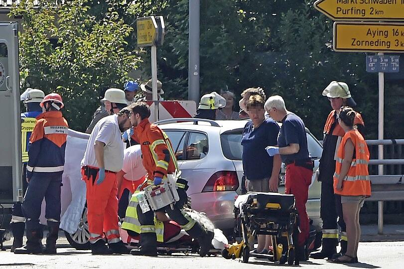 Das Quad war nach dem heftigen Crash umgekippt.