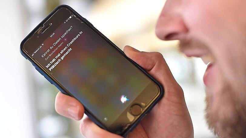 Die App Siri beweist beim Thema Dialekt durchaus Humor - aber sie stößt auch an ihre Grenzen.