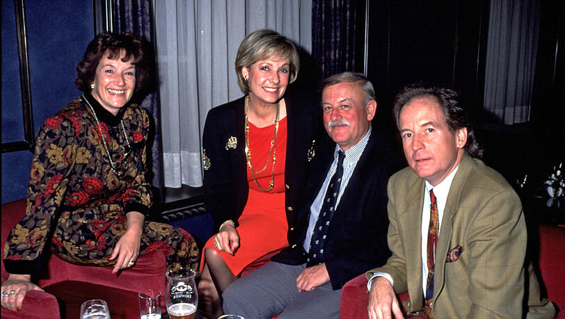 Roger Whittaker mit seiner Ehefrau, Dagmar Berghoff und Max Schautzer im Jahr 1990. (Archivbild) Roger Whittaker mit seiner Ehefrau, Dagmar Berghoff und Max Schautzer im Jahr 1990. (Archivbild)