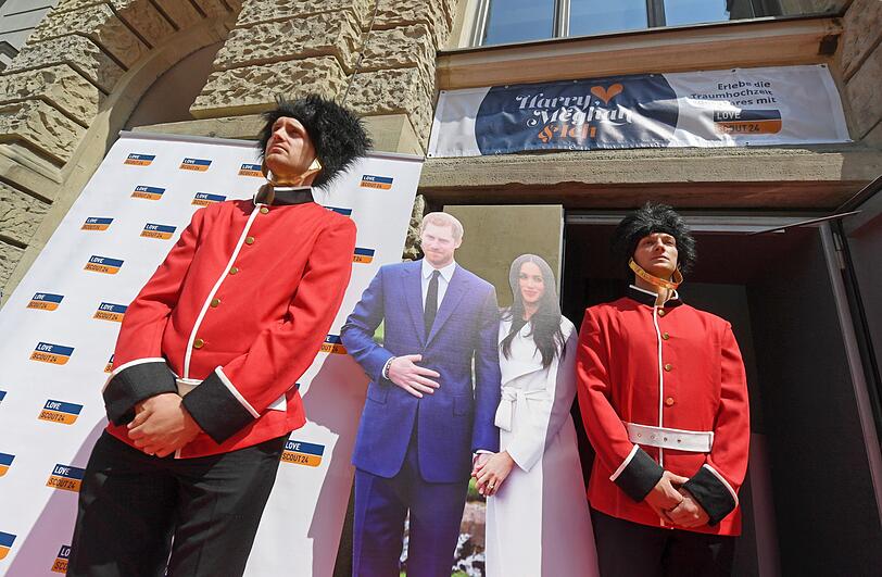 Public Viewing in München zur Hochzeit von Prinz Harry und Meghan Markle. Die Bilder.
