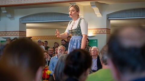 Die Gr&uuml;nen um Fraktionschefin Katharina Schulze wollen bei der Kommunalwahl ihr Ergebnis verteidigen - das ist aber angesichts der aktuellen Lage keinesfalls garantiert. (Archivbild)