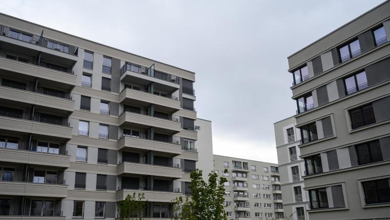 Der WG-Anbieter Medici Living bietet Premium-WGs für junge und gutverdienende Berufstätige in einem neugebauten Wohnquartier in Moabit. Der WG-Anbieter Medici Living bietet Premium-WGs für junge und gutverdienende Berufstätige in einem neugebauten Wohnquartier in Moabit.