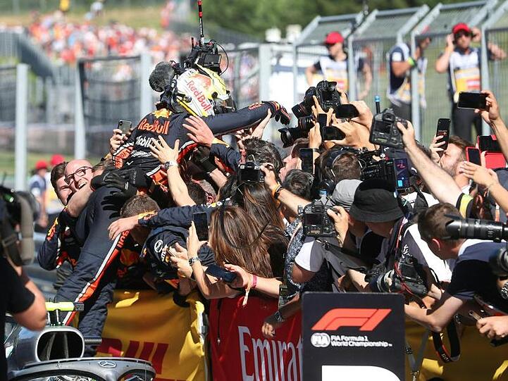 Max Verstappen hat das Formel-1-Rennen von Österreich gewonnen.