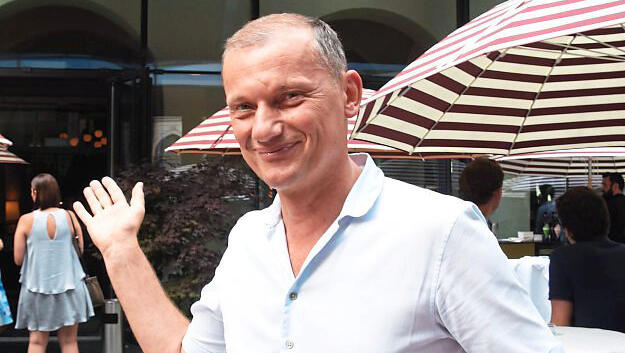 Der Macher: Gastro-Liebling Rudi Kull vor seinem Brenner. Der Macher: Gastro-Liebling Rudi Kull vor seinem Brenner.