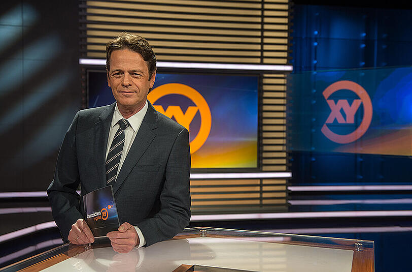 Fahndet zusammen mit der Kripo Erding am Mittwoch nach dem Unbekannten: Rudi Cerne im "Aktenzeichen XY"-Studio.