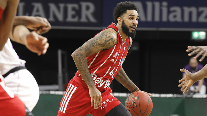Hat ein starkes Debüt hingelegt: Dennis Jerome Seeley vom FC Bayern Basketball.