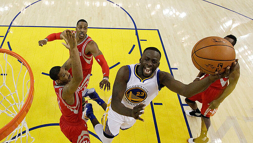 Ohne Probleme eine Runde weiter: Draymond Green (r.) und seine Golden State Warriors. Ohne Probleme eine Runde weiter: Draymond Green (r.) und seine Golden State Warriors.