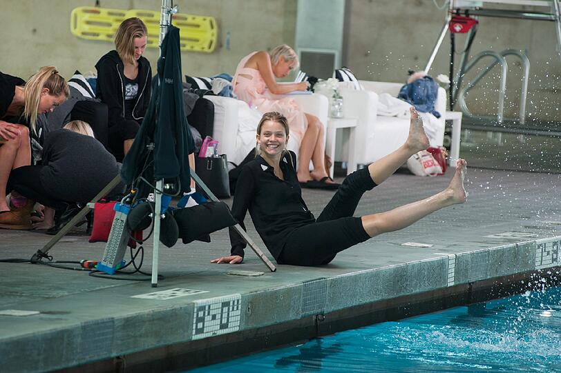 Sabine Fischer scheidet nach dem Unterwasser-Shooting aus.