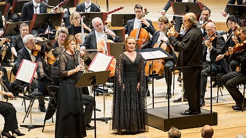 Die Sopranistin Julia Lezhneva und die Klarinettistin Alexandra Gruber.