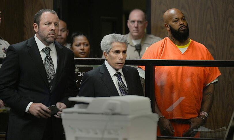 Rapper Marion 'Suge' Knight muss weiter im Gefängnis bleiben. Der 49-Jährige soll einen Mann mit seinem Truck totgefahren haben.