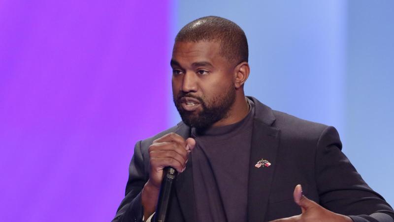 US-Rapper Kanye West bei einem Gottesdienst in der Lakewood Church in Houston. US-Rapper Kanye West bei einem Gottesdienst in der Lakewood Church in Houston.