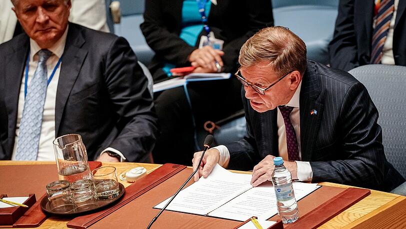 Außenminister Johann Wadephul (CDU) sowie seine Kollegen aus Frankreich und Großbritannien haben sich am Rande der UN-Vollversammlung in New York mit ihrem iranischen Kollegen getroffen.