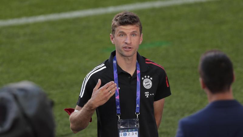 Thomas Müller spricht mit Journalisten. Foto: Manu Fernandez/Pool AP/dpa Thomas Müller spricht mit Journalisten. Foto: Manu Fernandez/Pool AP/dpa