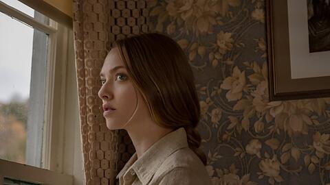 Im Geisterhaus: Amanda Seyfried in "Things Heard & Seen".