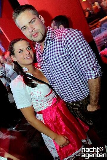 "Wies'n Pornös" in der Nachtgalerie! Mehr Bilder unter: www.nachtagenten.de