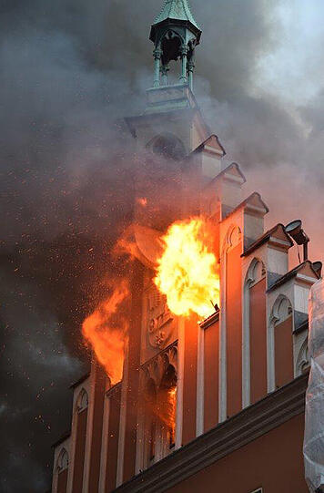 Feuer in Straubing: Die Bilder vom Rathaus-Brand.