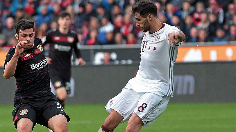 JAVI MARTINEZ: Gegen Madrid war er noch der Sündenbock. Heute mit einer souveränen Leistung. Blockte bis zu seiner verletzungsbedingten Auswechslung jeden Angriff ab. Note 3