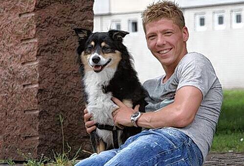 Mikes Liebling: Der Boarder-Collie Hasso, ebenso quirlig wie Frantz auf dem Platz, ist der treue Begleiter des Club-Profis.