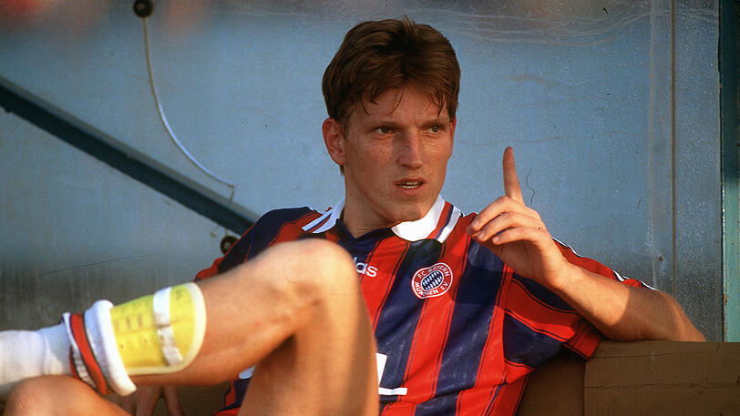 Andreas Herzog - 1995/1996: Die Idee war nicht schlecht. Der vom Boulevard als "Fußball-Mozart" titulierte Andreas Herzog wechselte im Sommer 1995 gemeinsam mit Trainer Otto Rehhagel vom beschaulichen Werder Bremen nach München. 28 Bundesligaspiele absolvierte der Spielmacher sogar, doch unumstritten war der Österreicher nie. Oliver Kahn packte seinen Mitspieler im Duell mit dem VfB Stuttgart sogar am Schlafittchen und schubste ihn. Herzog wechselte dann nach Bremen zurück.
