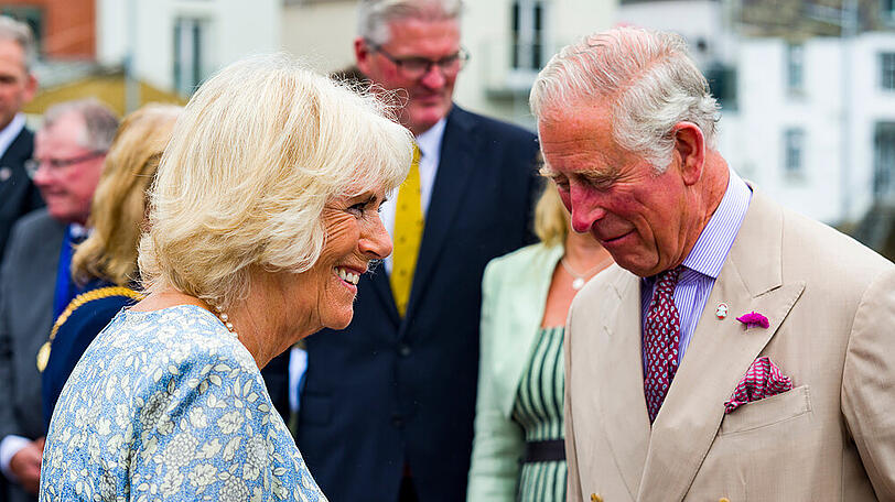 Charles und Camilla feiern ihren 15. Hochzeitstag.